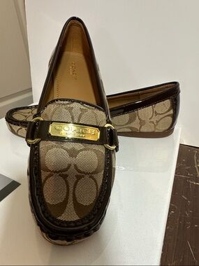 New In Box-Coach Brown Signature Canvas & Dark Brown Patent Trim Loafers